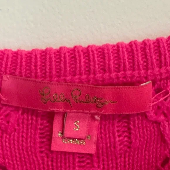 *EUC* Lilly Pulitzer Vibrant Pink Pom Pom Sweater - Picture 2 of 7